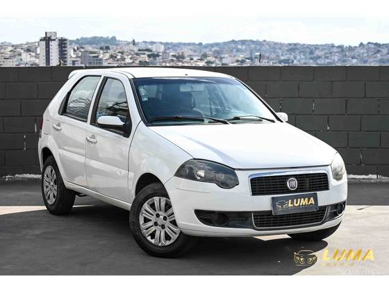 FIAT PALIO 1.4 MPI ATTRACTIVE 8V FLEX 4P MANUAL FIAT PALIO 1.4 MPI ATTRACTIVE 8V FLEX 4P MANUAL